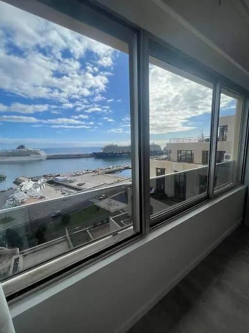 Top Floor Avenida Arriaga 802 Funchal  Apartment